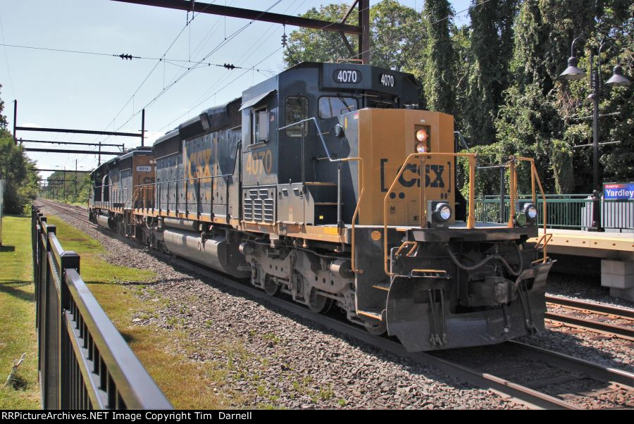 CSX 4070 on C770